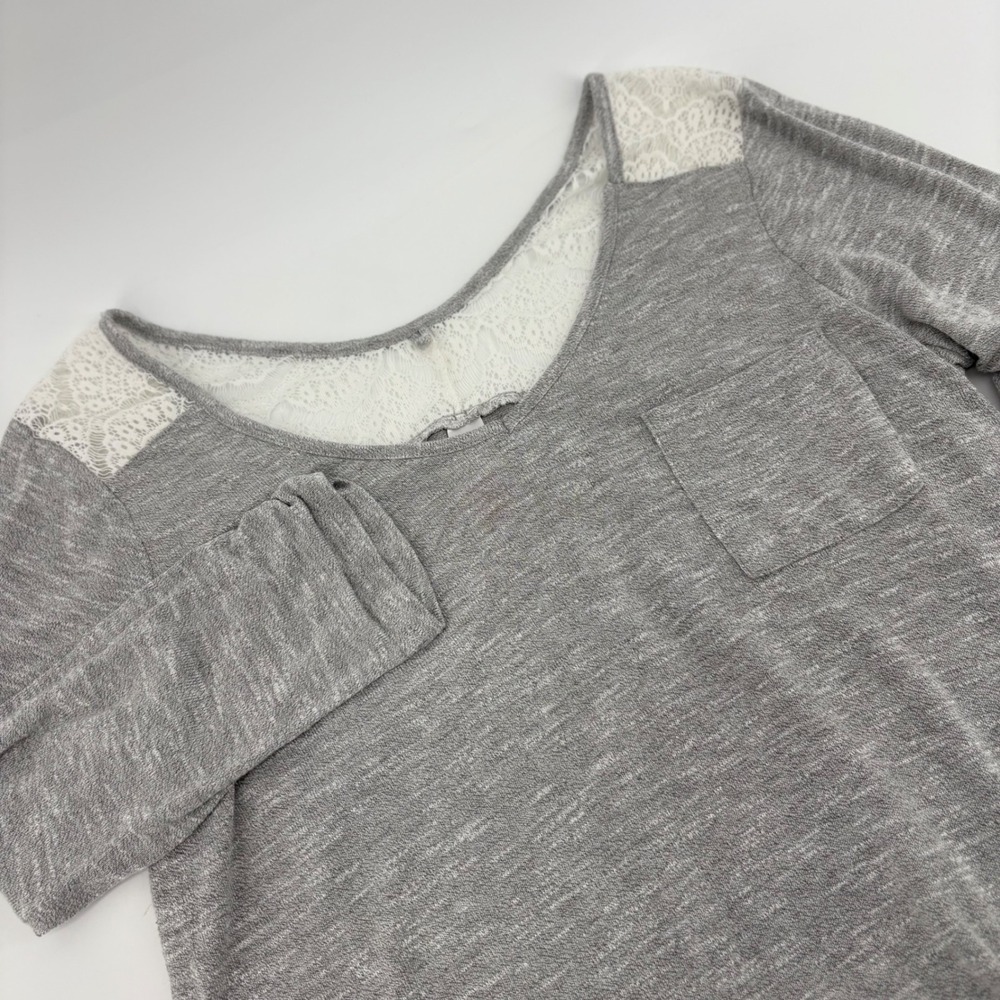 NO BOUNDARIES‎ Womens Gray Lace Shoulder Pocket Tunic Top XL 15 17